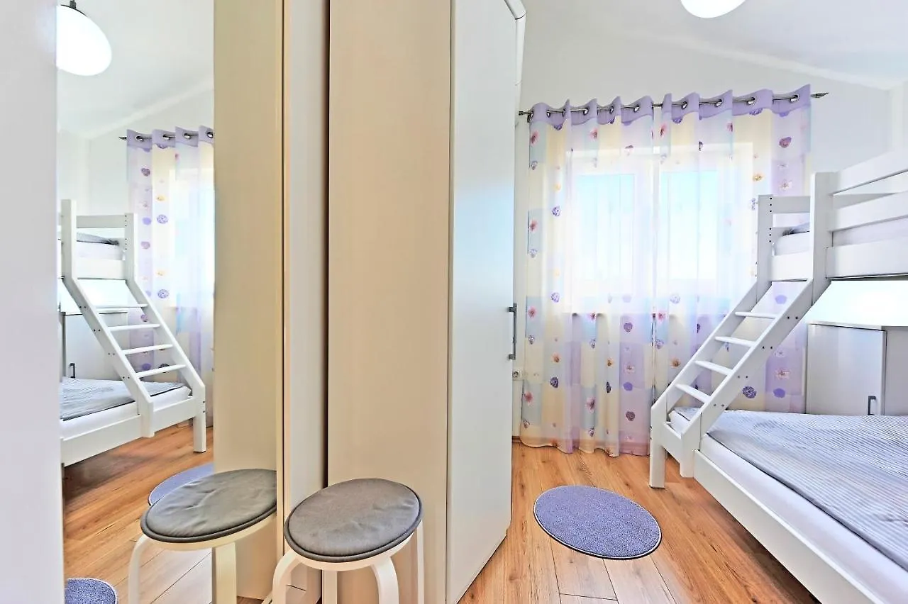 Casa Tara Three-Bedroom Holiday Home Pula Croatia